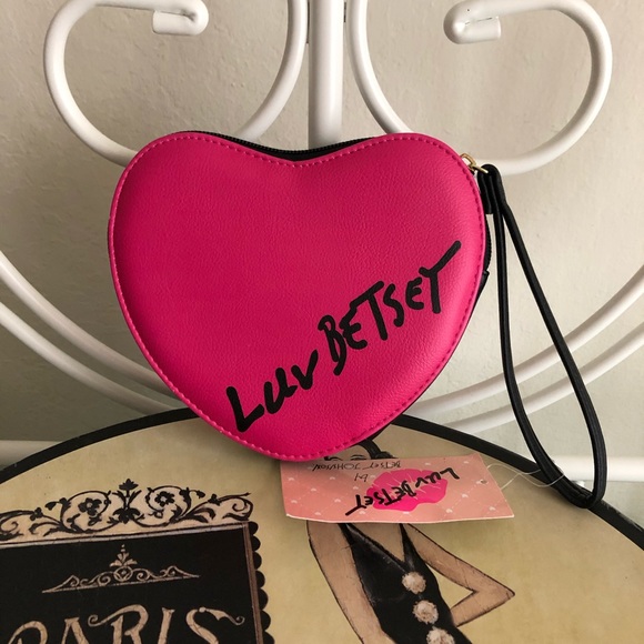 Pair of Betsey Johnson wristlets - Picture 9 of 11